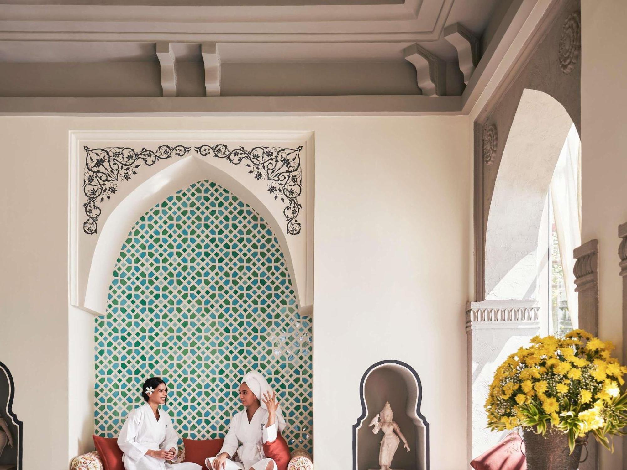 Fairmont Jaipur Hotel Exterior photo